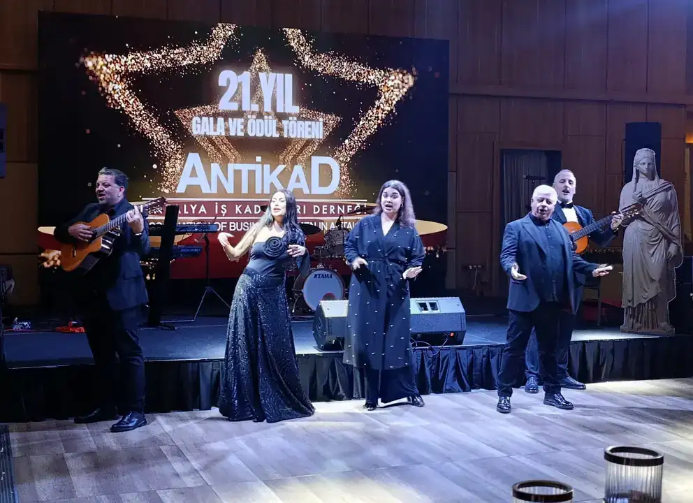 ANTİKAD 2025 Ödülleri Sahiplerini Buldu 17